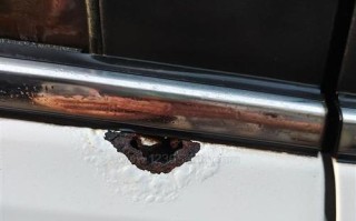 宝骏560右前转向灯故障修理费用是多少？