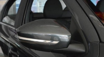 探秘雪铁龙打转向灯的手法（解密雪铁龙打转向灯）