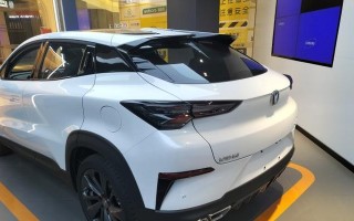 长安UNIT转向灯的操控方式及操作技巧（便捷安全的转向信号控制）