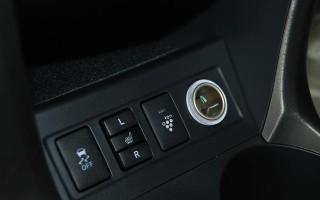 丰田荣放RAV4转向灯不提示的原因及解决方法（解析丰田荣放RAV4转向灯不亮的问题与解决方案）