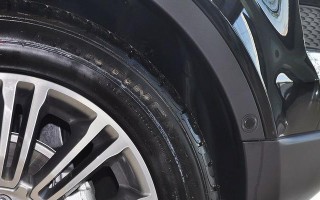 揽胜转向灯拆解（路虎揽胜转向灯拆解与更换步骤详细介绍）