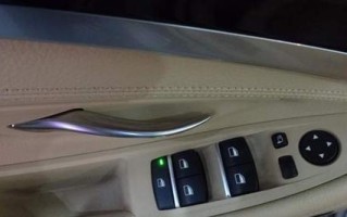宝马5系转向灯亮不亮问题揭秘（探究宝马5系转向灯不亮的原因及解决方法）