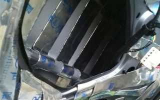 比亚迪l3转向灯更换方法是什么？如何快速更换比亚迪l3的转向灯？
