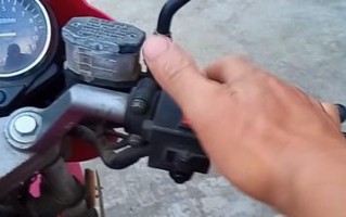 机车刹车油多久更换一次比较合适？更换周期是多久？