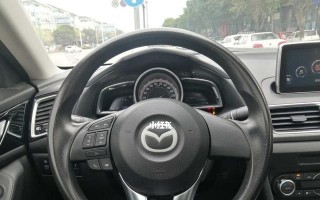 马自达昂克赛拉转向灯闪烁过快？可能是什么问题导致的？