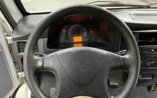 从灰尘到光芒——五菱之光转向灯开关更换指南（轻松拥抱新的转向灯开关）