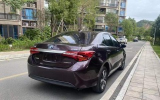 雷凌双擎变速箱油更换周期是多久？