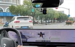 特斯拉转向灯声音突然变大？可能是什么原因导致的？