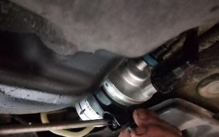 大众车烧机油可以不修吗？（了解大众车烧机油原因和解决方法）