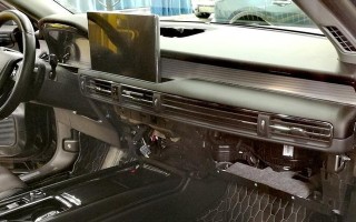 探索林肯冒险家转向灯的秘密（拆解过程与维修技巧一览）