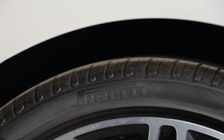 宝马5系轮胎型号多大？如何选择合适的轮胎？