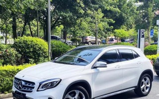 2019奔驰gla200配置参数有哪些？如何查看详细配置信息？
