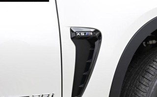 特斯拉Model3（探索Model3智能转向灯和创新雨刷带来的驾驶体验）