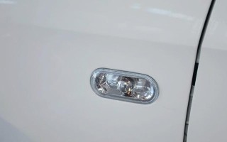 大众捷达转向灯如何更换灯泡（简单教你轻松更换大众捷达转向灯灯泡）