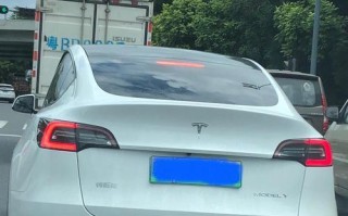 特斯拉老款刹车灯变新款灯不亮了，原因及解决方法（探究特斯拉老款刹车灯无法点亮的原因以及如何解决问题）