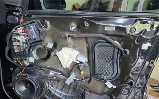 如何正确安装奥迪A6L转向灯（详细步骤教你安装奥迪A6L转向灯）