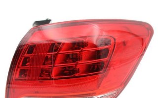 如何更换比亚迪F3转向灯（简单易行的教程）