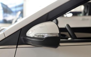 宝骏360左转向灯更换教程（简单易学的宝骏360左转向灯更换步骤及注意事项）