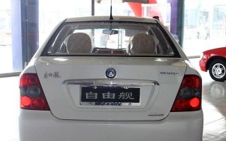 吉利自由舰左侧小转向灯亮的原因及解决方法（探究吉利自由舰左侧小转向灯亮的问题）