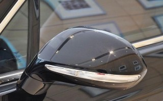 宾利飞驰后转向灯坏了怎么修（教你轻松解决宾利飞驰后转向灯故障问题）