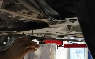 汽车变速箱油更换需要多少钱？更换周期是多久？