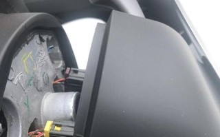 特斯拉突然转向灯变响的原因（探究特斯拉车辆转向灯变响的现象及其可能的解决办法）