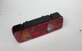 东风天锦转向灯快速闪烁的常见原因是什么？