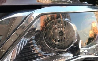 拆卸宝骏560前反光镜转向灯的步骤及注意事项（宝骏560前反光镜转向灯拆卸指南）