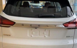 吉利博越转向灯一侧不亮了怎么回事？如何快速解决？