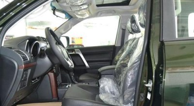 以一汽丰田普拉多随车转向灯为主题的全面解析（揭秘一汽丰田普拉多随车转向灯的设计与功能）