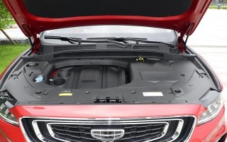 吉利博越1.8T——全方位升级配置，领航豪华SUV新时代（探秘吉利博越1.8T的超强性能与豪华配置）