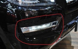 奔驰尾灯转向灯闪得快怎么回事？如何解决？