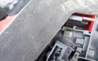 雪佛兰防盗器转向灯闪烁的原因及作用（解读雪佛兰防盗器转向灯闪烁的关键信息）