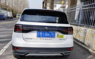 大众途铠右转向灯故障解决方案（快速排除大众途铠右转向灯故障的方法及注意事项）