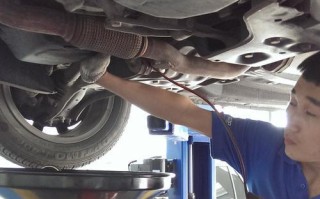 吉利帝豪自动挡变速箱油价格解析（帝豪自动挡变速箱油的成本及相关因素分析）