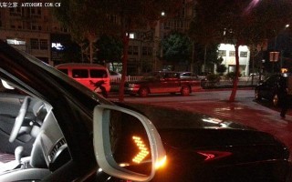 奥迪经典转向灯（探索奥迪经典转向灯的设计理念与技术创新）
