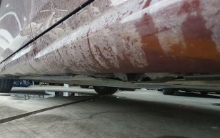 奔驰C180变速箱油更换的步骤和注意事项（奔驰C180变速箱油更换所需的油量和技巧）