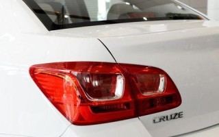 科三考试实用技巧（学会正确使用比亚迪转向灯）