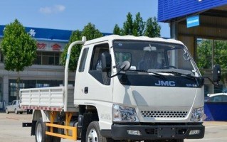 江铃凯运——完美融合激情与实用性的商务车（卓越性能与舒适驾乘体验）