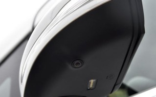 奔驰v260l大灯转向灯更换方法是什么？需要多长时间？