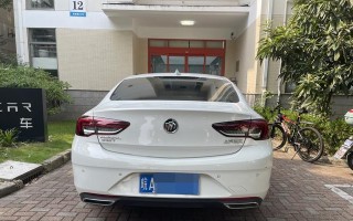 别克君威后视镜和转向灯同时不亮？可能的原因有哪些？