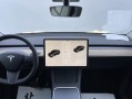 特斯拉转向模式应该选哪个档位的车？如何根据驾驶习惯选择？