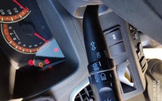 比亚迪f3侧面转向灯更换教程？需要哪些工具和步骤？