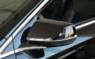 探究凯迪拉克转向灯左前不亮的原因及解决方法（解析凯迪拉克左前转向灯故障背后的隐患和处理技巧）