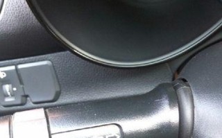 起亚k2侧转向灯安装方法？需要哪些工具和步骤？