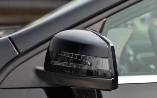 奔驰的转向灯怎么操作？操作中常见问题有哪些？