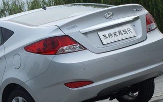 现代瑞纳13款转向灯如何更换？常见问题有哪些？