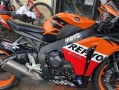 08款本田cbr1000参数是什么？如何查找详细规格信息？