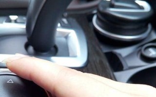 迷你宝马转向灯只闪3秒钟的原因与解决方法（迷你宝马转向灯闪烁时间过短导致安全隐患）