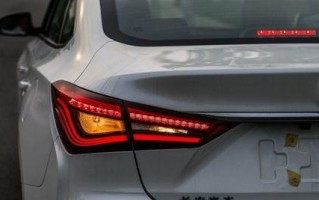 长安逸动刹车灯更换需要多少钱？更换流程是怎样的？